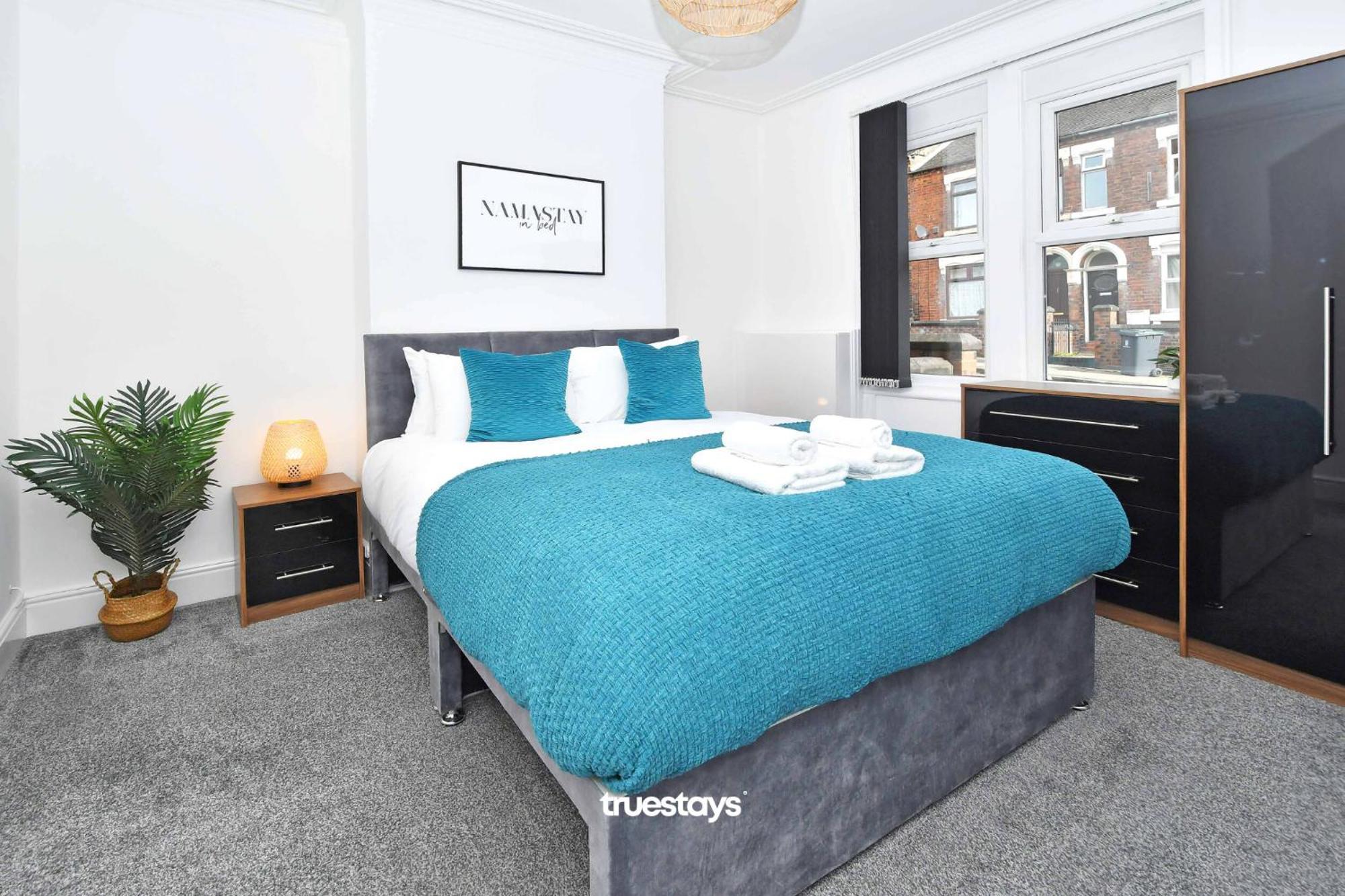 Gilman House By Truestays - 4 Bedroom House In Stoke-On-Trent Etruria Exterior foto